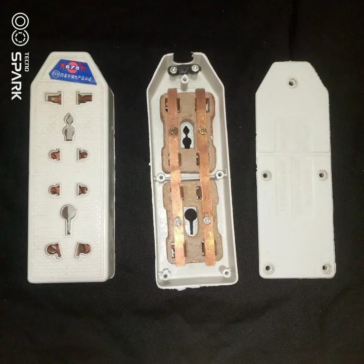 Extension%20Lead%20with%2012feet%20wire%204%20Sockets%20(two%20simple%20%20two%20pin+%20two%20universal%20sockets%20three%20pin)%20-%20Image%205