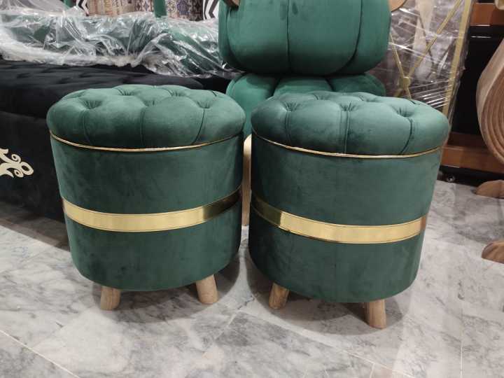 Puffies%20pair%20%20Solid%20wooden%20structure%20%20Velvet%20fabric%20-%20Image%202