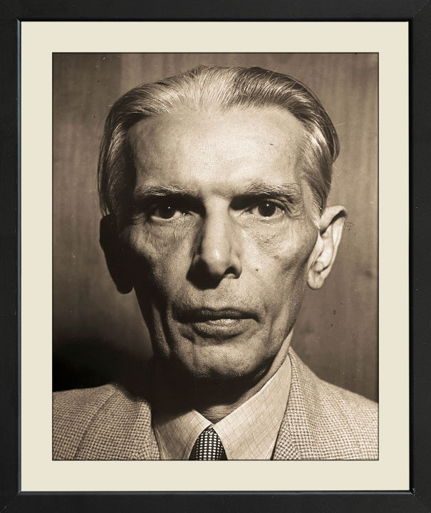 Jinnah 21x25 inches 5-Layer Framed Portrait