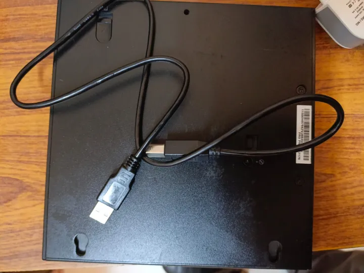 USB%20External%20DVD%20Super%20Drive/RW%20-%20Image%204