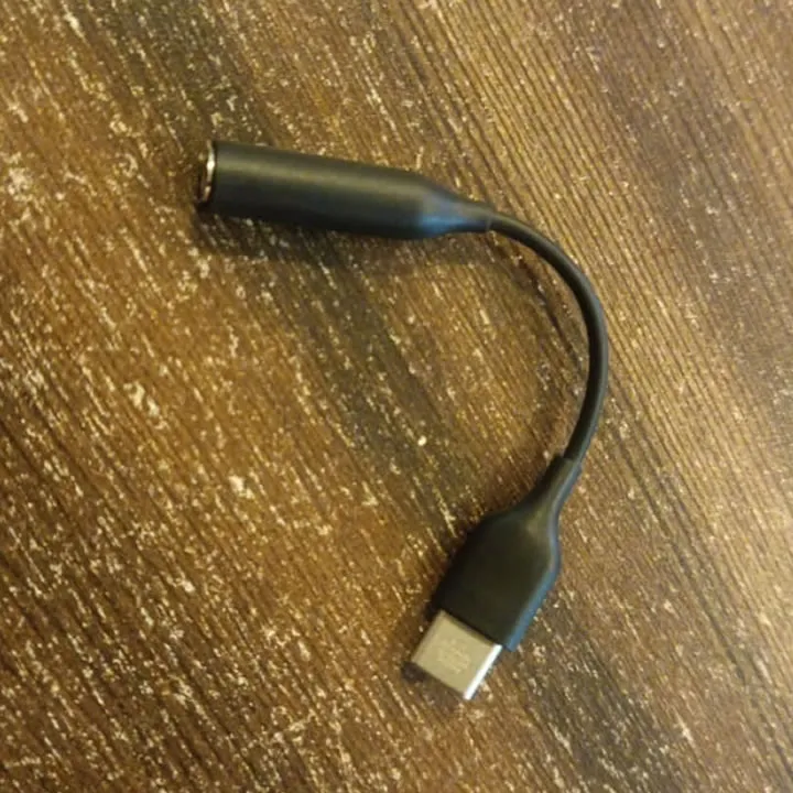 Type%20C%20Handsfree%20Connector%20for%20TypeC%20Samsung%20Audio%20Adapter%20(Premium%20Quality)%20-%20Image%204