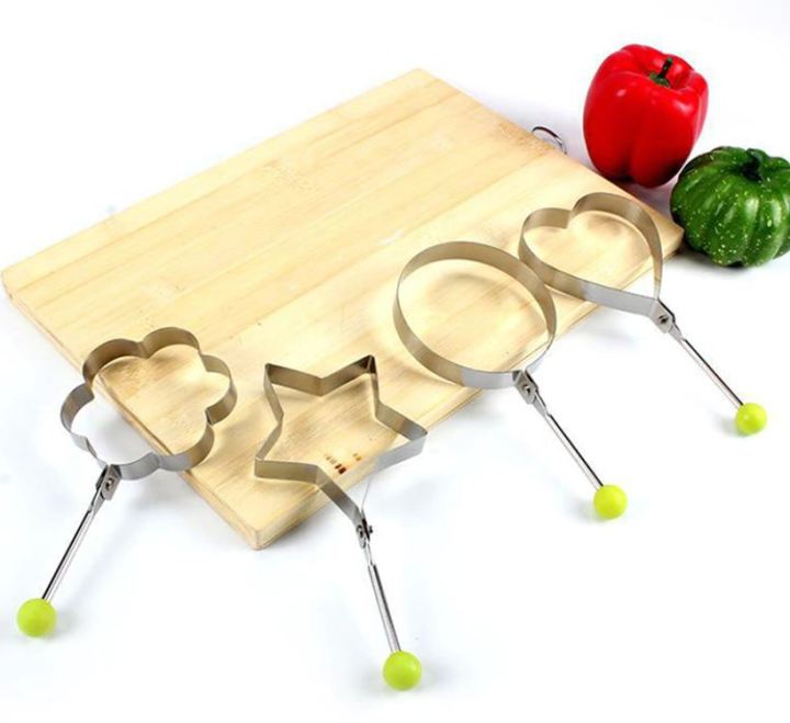 Fried%20Egg%20Mold,%20Pack%20of%204%20Stainless%20Steel%20Egg%20Ring%20Egg%20Shaper%20Pancake%20Mold%20Heart/Round/Star/Flower%20Shapes%20-%20Image%205
