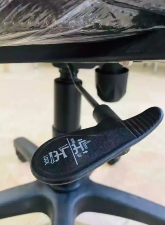 Office%20Chair%20Revolving%20Mesh%20Back%20-%20Image%205