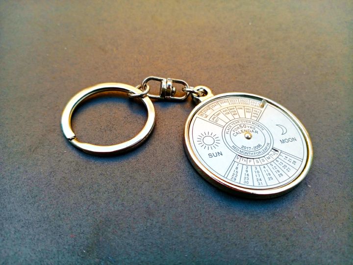 (2)50%20Year%20Calendar%20keychain-calendar%202021-%20keychain--Fifty%20year%20calendar%20-metal%20calendar-super%20mini%20perpetual-calendar%20roller--calendar%20keyholder-perpetual%20calendar-heavy%20metal%20keychain-stain%20less%20steel-metal%20keychain%20gift-best%20for%20boys%20and%20girls%20-%20Image%206