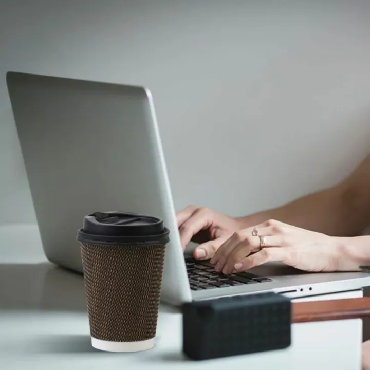 Disposable%20Stylish%20Printed%20Ripple%20Coffee%20Cups%20with%20Lid/Cover%2025%20packs%20-%20Image%204