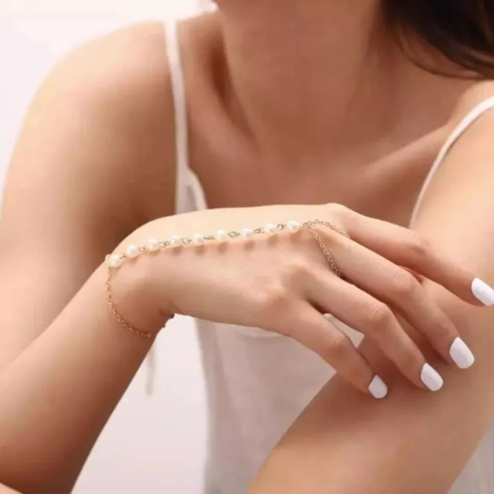 Gold%20Beautiful%20Excellent%20Quality%20Faux%20Pearl%20Bracelet%20Link%20Finger%20Ring%20Hand%20Chain%20Harness%20Jewelry%20For%20Girls%20/%20Women%20-%20Image%203