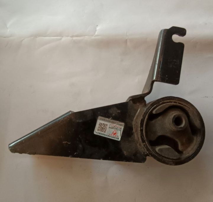 engine mounting faw xpv and carrier