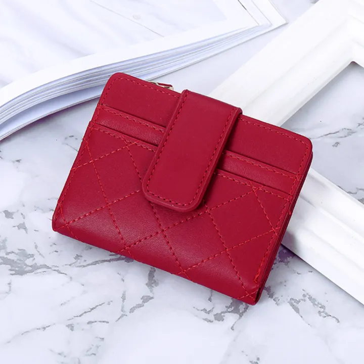 Small%20Leather%20Wallet%20for%20Women,%20Premium%20PU%20Leather,%20Trifold%20Design,%20Card%20Slots,%20Zip%20Coin%20Pocket,%20Compact%20and%20Stylish%20-%20Image%203
