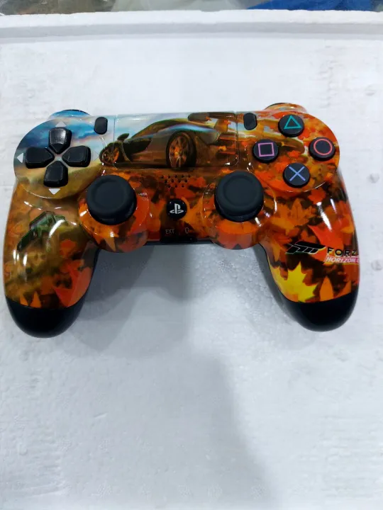 DualShock%204%20Wireless%20Controller%20for%20PlayStation%204%20-%20Blue%20-%20Image%202