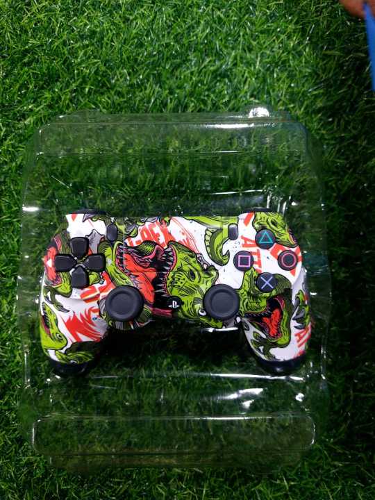 DualShock%204%20Wireless%20Controller%20-%20Green%20-%20Image%202