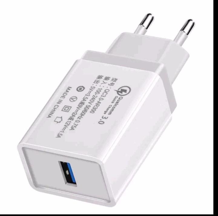 Qualcomm%20Quick%20Charge%203.0%20/%203%20Ports%20-%20Image%203