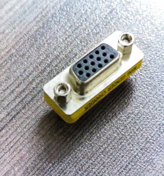 SpeedX%20VGA%20Female%20to%20Female%20Joinder%2015%20Pin%20(Female%20Connector%20For%20Joining%202%20VGA%20Cables)%20-%20Image%202
