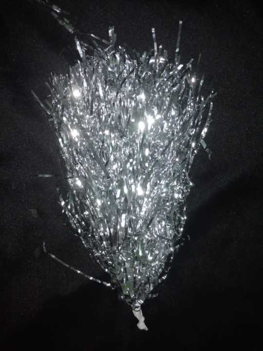 11%20Pair%20approx%2013%20inch%20Long%20Silver%20Foil%20Cheerleader%20Pom%20Pom%20for%20kids%20elder%20women%20men%20use%20birthday%20party%20%20backdrop%20sports%20matches%20school%20college%20game%20party%20Cheer%20Dance%20Party%20Dress%20Sport%20Poms%20cheerleading%20silver%20pom%20pom%20-%20Image%203