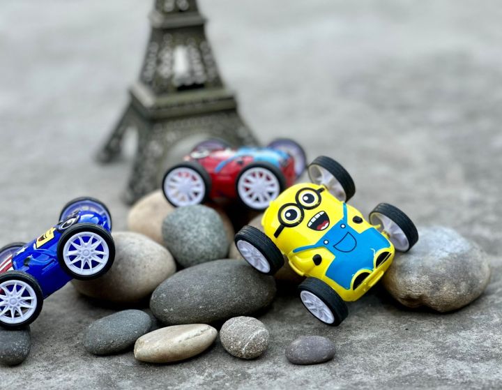 Stunt%20Car,%20Push%20Forward%20Pull%20Back%20Funny%20car,%20can%20revolve%20with%20Wall,%20Friction%20Power%20-%20Image%207