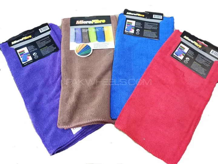 4%20Pcs%20Microfiber%20Cloths%20For%20Car%20Wash%20And%20Detailing%20-%20Multi%20Color%20-%20Image%204