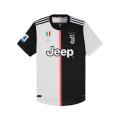 Original Ronaldo full kit Jeventus FC - Available. 