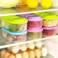 1 Pc - 2 Grid Reusable Plastic Food Storage Containers with Lids, Refrigerator Crisper Box Fresh Snacks Fruit Storage Box - Random Color. 