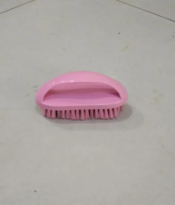 Multicolor%20Cloth%20Washing%20Brush%20with%20Handle%20-%20Image%202