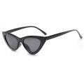 Triangle Women Retro Cat Eye Sunglasses. 