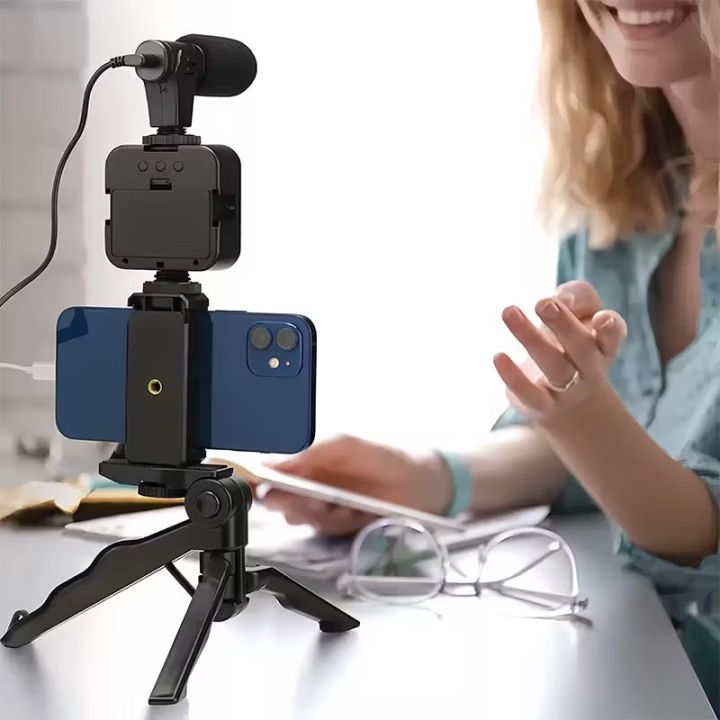 RGB%206%20in%201%20Video%20Making%20Vlogging%20Kit%20Tripod%20For%20Smartphone%20&%20Camera%20Vlog%20Kit%20-%20Mini%20LED%20Video%20Light,%20Extendable%20Phone%20Clip,%20Tripod%20with%20Adjustable%20Brightness%20For%20Live%20Stream%20Vlog%20Video%20Shooting%20Video%20Conference%20Selfie%20-%20Image%2010