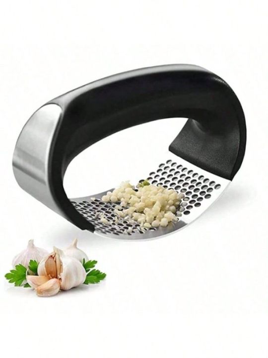 Garlic%20Press%20Rocker-%20garlic%20press%20crusher-%20garlic%20presser%20steel-%20garlic%20press%20cutter-%20Garlic%20Press%20Masher%20Manual%20Ring-%20Garlic%20Press%20Masher-%20Ginger%20Garlic%20Chopper-%20Effortlessly%20Crush%20-%20Image%203