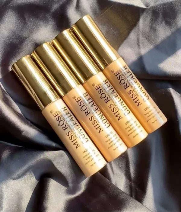 Miss%20Rose%20Perfect%20Cover%2024H%20Hydrating%20Full%20Coverage%20Concealer%20Liquid%2015ml%20-%20Image%204