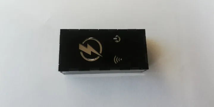 Solar%20WiFi%20Device%20/%20Solar%20UPS%20Mobile%20Device%20/%20Control%20Solar%20UPS%20From%20Mobile%20/%20Smart%20Solar%20-%20Image%204