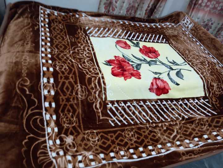 Double%20Ply%20Blanket,2%20Ply%20Blanket%20Embossed%20Blanket%20For%20Winter%20Double%20Bed%20Blanket%20200%C3%97240%20CMS%20Super%20Soft%20-%20Image%208