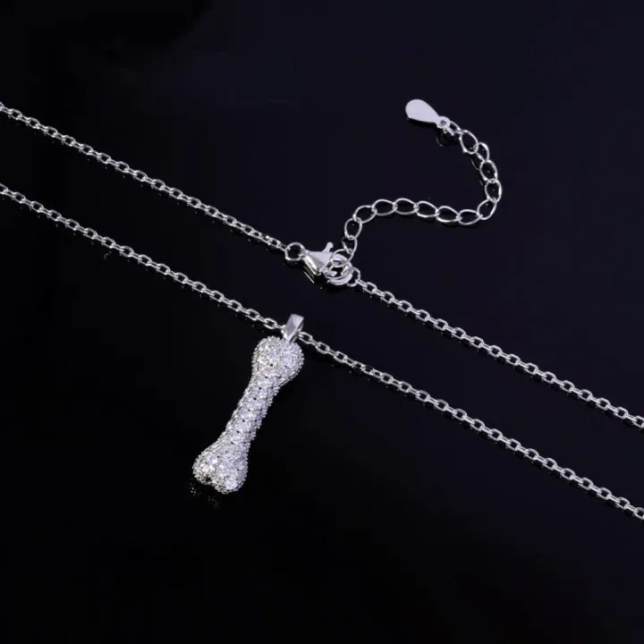 Wang%20Yibo's%20Same%20Style%20Dog%20Bone%20Pendant%20Necklace%20for%20Men%20and%20Women's%20Trendy%20Hip%20Hop,%20Unique%20Design,%20Autumn%20Decoration,%20Full%20Diamond%20Sweater%20Chain%20-%20Image%203