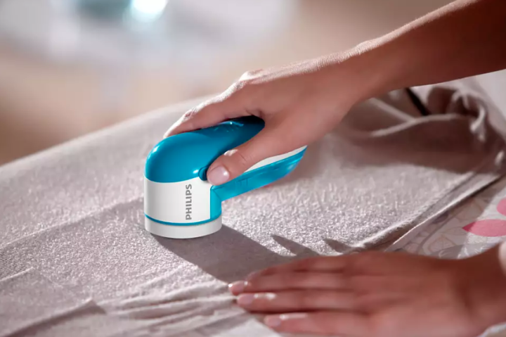 Philips%20Fabric%20Shaver%20GC026/00%20-%20Image%203
