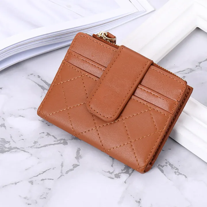 Small%20Leather%20Wallet%20for%20Women,%20Premium%20PU%20Leather,%20Trifold%20Design,%20Card%20Slots,%20Zip%20Coin%20Pocket,%20Compact%20and%20Stylish%20-%20Image%202