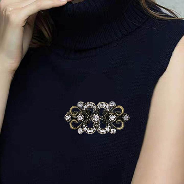 Sweater%20Shawl%20Clip%20Easy%20to%20Use%20Alloy%20Accessories%20Cardigan%20Collar%20Clip%20Clips%20Fastener%20for%20Jackets%20-%20Image%204