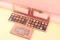 IVOONA Pro Eyeshadow Palette - Eyeshadow Palette Matte And Glitter - 18 Color Eyeshadow. 