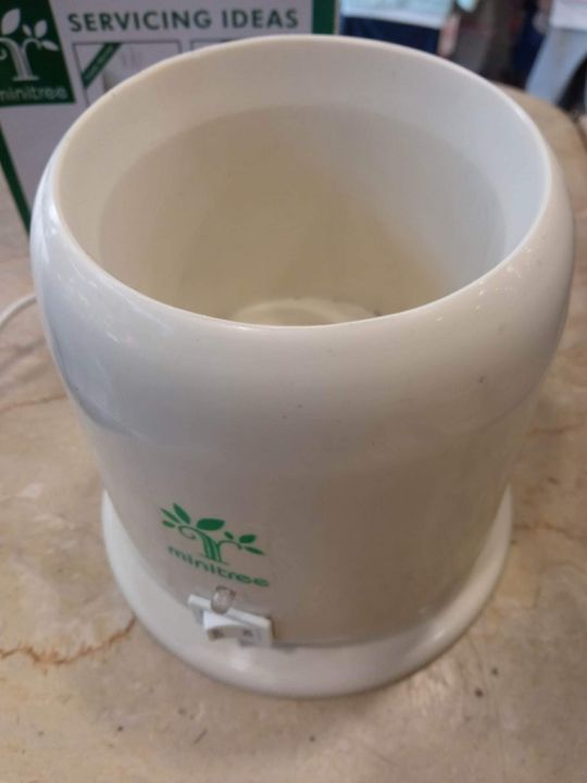 Minitree%20Electric%20Bottle%20Warmer%20for%20Baby%20Feeding,%20High-Quality%20Milk%20&%20Formula%20Heater,%20Compatible%20with%20All%20Bottle%20Shapes%20-%20Image%204