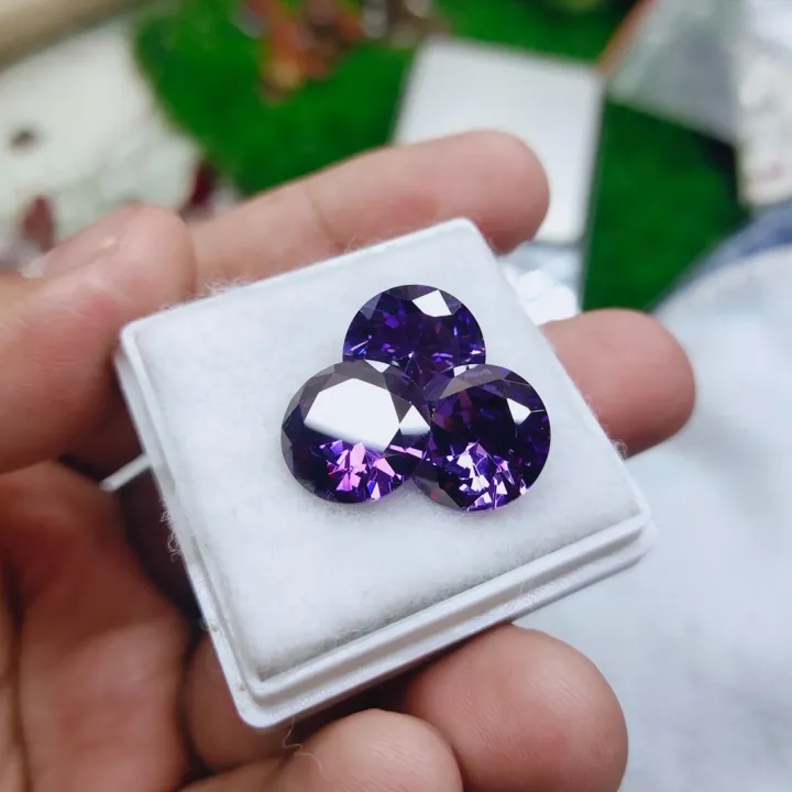 Original%20Zircon%20Purple%20Color%20DIMOND%20Cut%20Gemstone%2013.90%20crt%20%C2%B1%201crt%20For%20Ring,Bracelet,Pendant%20-%20Image%202