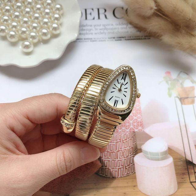 Snake Shaped Women39;s Watches With Rhinestone Luxury Brand Ladies Watch Diamond Snake Bracelet Watch Girl