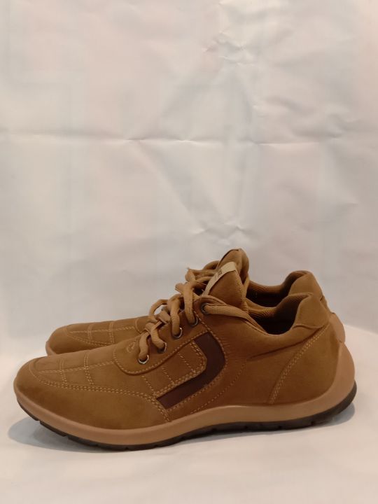Deluxe%20Sport%20Shoes%20For%20Men%20%7C%20Sand%20Brown%20-%20Image%204