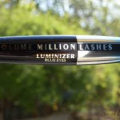 L'Oréal Paris Volume Million Lashes Blue Eyes Luminizer Mascara - 100% (ORIGINAL). 