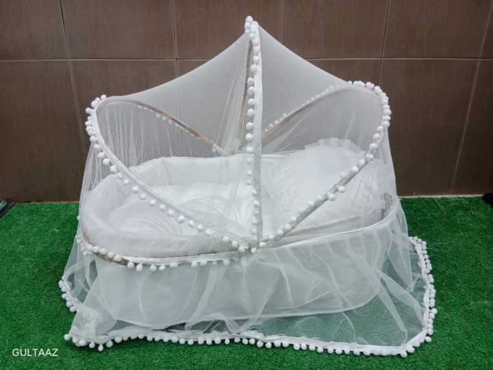 Cane%20wood%20Bassinet%20with%20Fixed%20Folding%20Mosquito%20Net%20%7C%20Portable%20Bed%20for%20Baby%20%7C%20Easy%20to%20Carry%20-%20Image%203