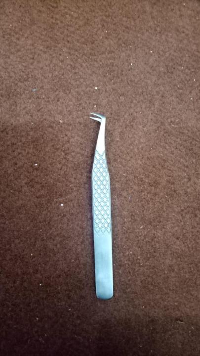 Diamond%20Grip%20Volume%20Eyelash%20Extension%20Tweezers%20-%20Image%203