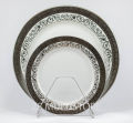 Ceramic plate with design, imported, dinner plates, home use, office use and gifts. 