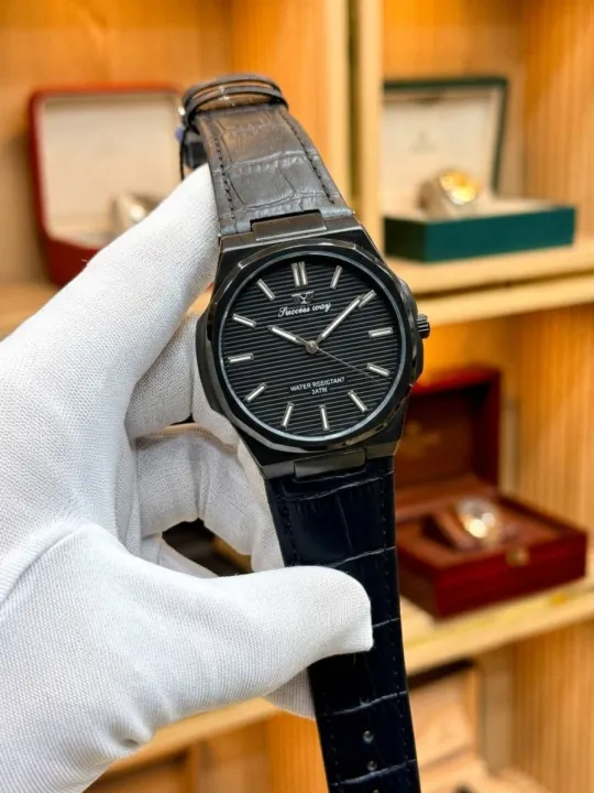 SUCCESS%20WAY%20Original%20Women%E2%80%99s%20Watch%20%7C%20Quartz%20Movement,%20Slim%20Design,%20Leather%20Strap%20with%20Master%20Lock%20%7C%20Black%20&%20White%20Dial%20%7C%20-%20Image%203