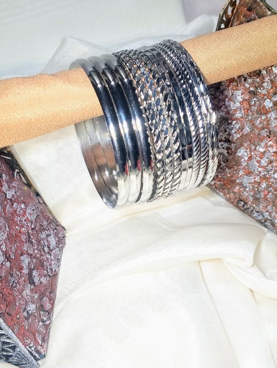Gold%20&%20Silver-Plated%20Bangle%20Set%20of%2012%20Mix%20Designs%20%E2%80%93%20Stylish,%20Elegant%20&%20Perfect%20for%20Any%20Occasion%20-%20Image%209