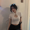 Niche Chinese style slim-fitting hot girl short top 2024 spring busty and tight-fitting navel-baring short-sleeved T-shirt for women. 