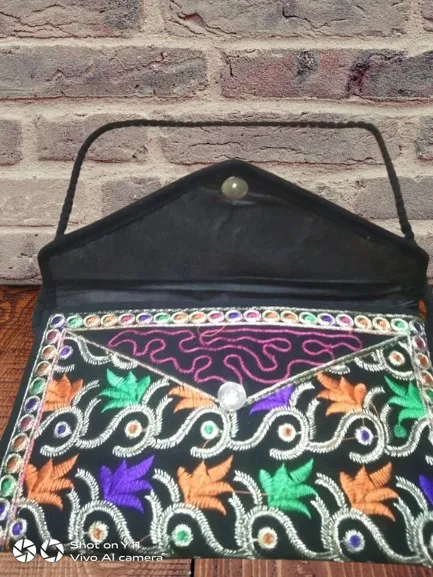 Pakistani%20Traditional%20Embroidered%20Vintage%20Hand%20Bag%20PURSE%20Size%2010x7%20Inches%20with%20Shoulder%20Strap%20For%20Female%20Girls%20Women%20Cultural%20Party%20Wear%20Bag%20Sindhi%20Balochi%20Pashtun%20Multicolor%20Hand%20Made%20%20Work%20-%20Image%204