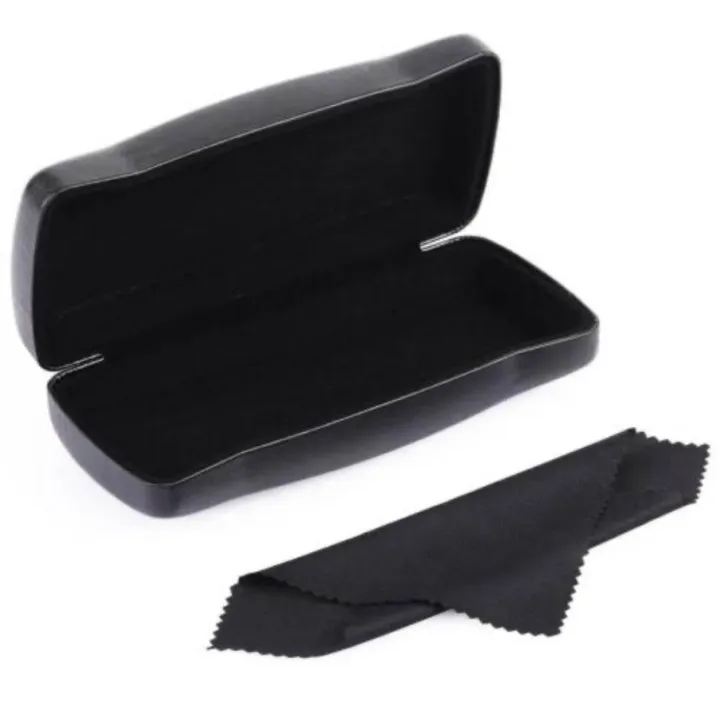 White%20Transparent%20Glasses%20For%20Men%20/%20Women%20-%20Transparent%20Lightweight%20Anti%20Glare%20UV%20Ray%20Eyeglasses%20For%20Men/Women%20-%20Image%204