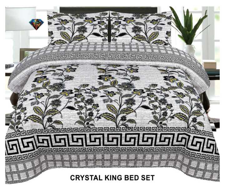 Versace%20Fancy%20Bedsheet%20Cotton%20Double%20Bed%20Sheet%20Set%20-%20King%20Size%20(1%20Sheet%20and%202%20Pillow%20Covers)%20by%20Nishat%20Linen%20-%20Image%202