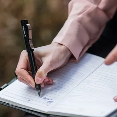 Schneider%20Base%20Fountain%20Pen%20(Made%20in%20Germany)%20High-quality%20stainless-steel%20nib%20with%20iridium%20tip,%20Suitable%20for%20Standard%20ink%20Cartridge%20-%20Converter%20Separately%20available,%20not%20included%20in%20pack%20-%20Ideal%20for%20School%20&%20Office,%20L%20version%20nib%20for%20left-handers%20-%20Image%203