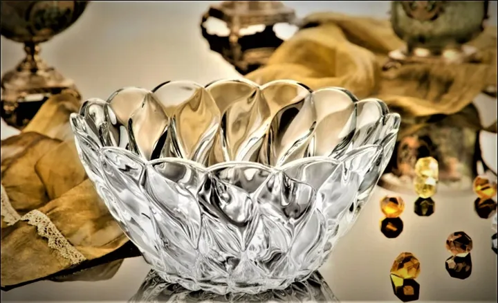 Premium%20Quality%20Imported%20Elegant%20Floral%20Design%20Glass%20Bowl%20(Large)%20-%20Image%206