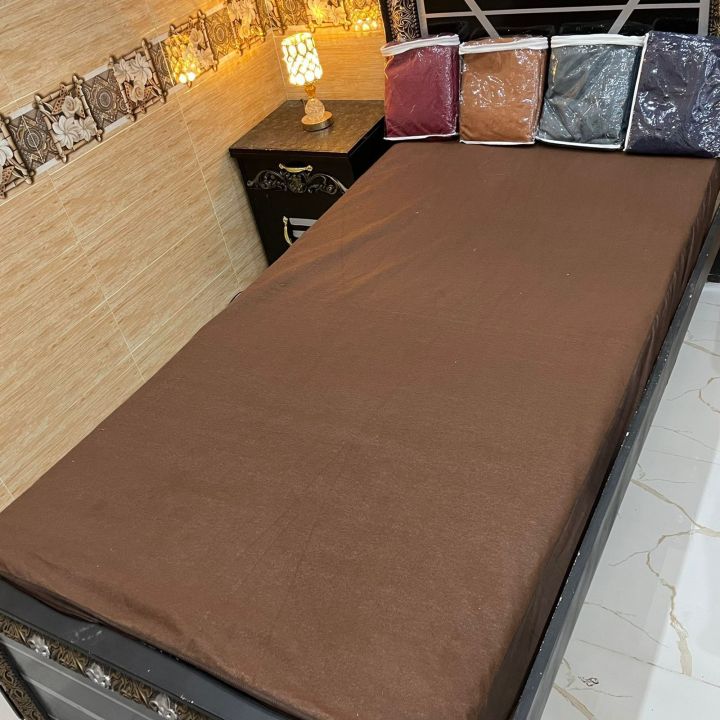 Waterproof%20Mattress%20Fitted%20Cover%20For%20Single%20Bed%20-%20100%25%20Waterproof%20and%20Dust%20Proof%20-%20Image%202